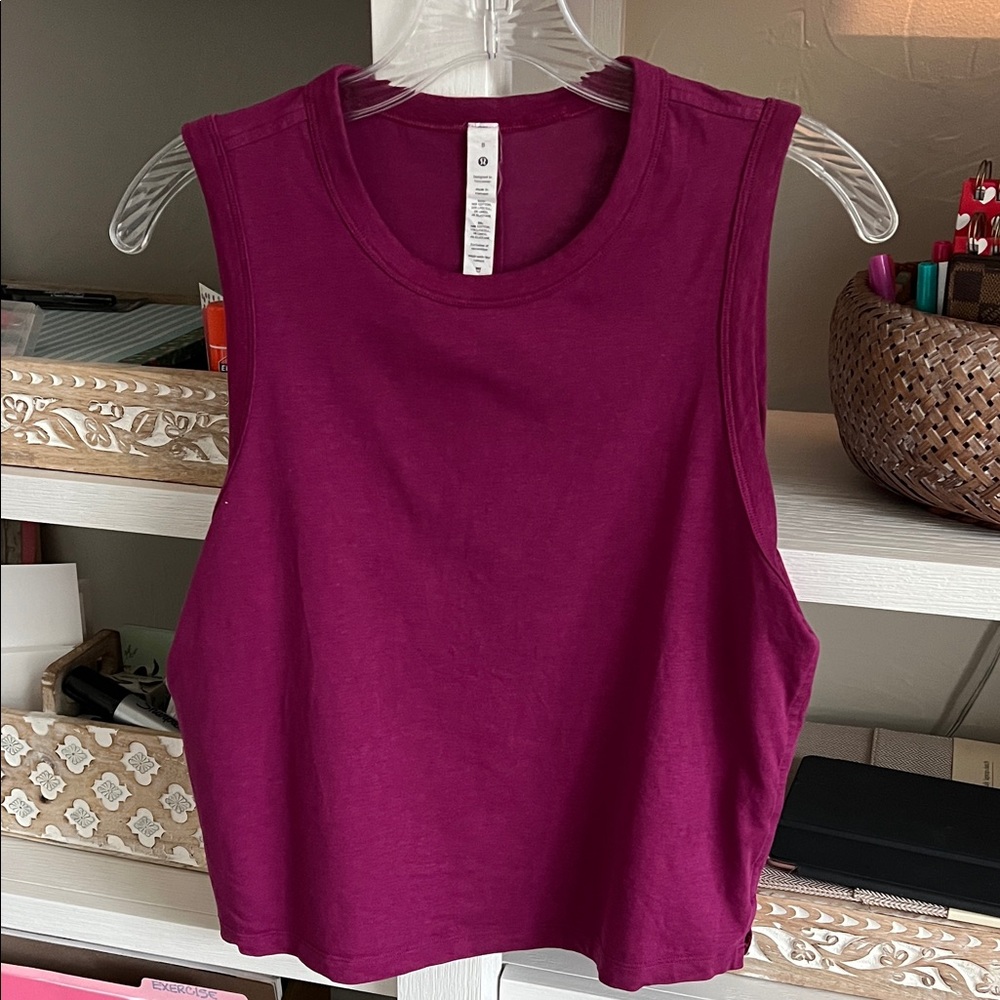lululemon athletica Women's Muscle Tee - Rich Purple. Size 8.